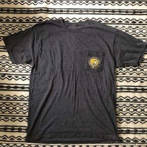 Men’s salt life shirt | L